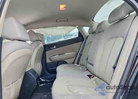 2018 Kia Optima Lx z USA, uszkodzony, nr VIN 5XXGT4L33JG261643